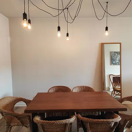 Apartment Com Terracos Privativos Em De Luxo