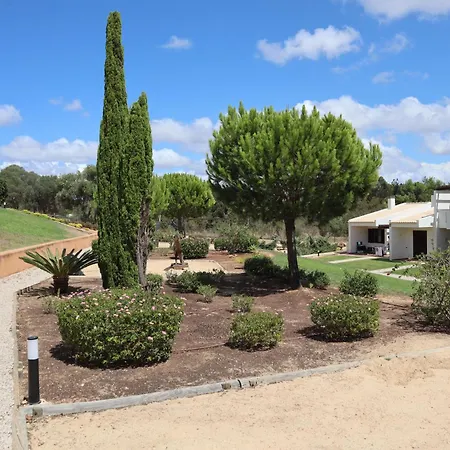 Com Terracos Privativos Em De Luxo, By Qozzy *